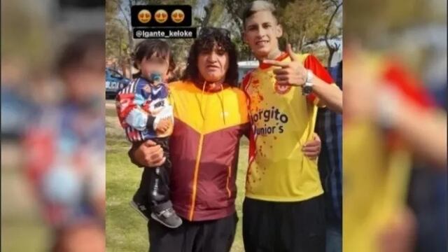 El creador de la cumbia 420 se cruzó con el padre de "Guille" en el marco de una visita solidaria al Club Jorgito Juniors.