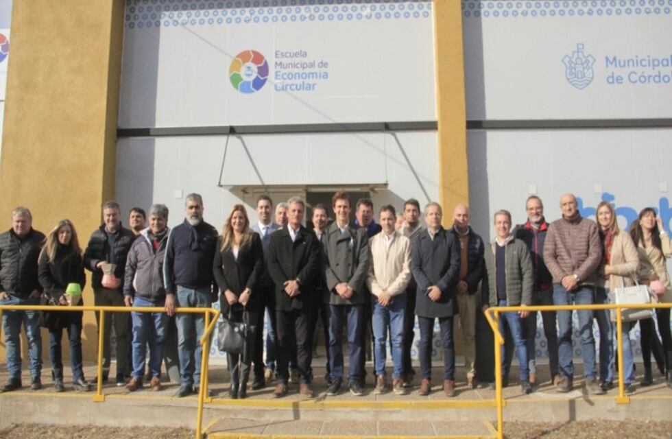 Bernarte firmó la adhesión a la Red Iberoamericana de Gobiernos y Ciudades Circulares