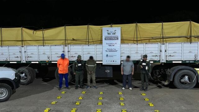 Viajaban en un camión en Salta con destino a Rosario.