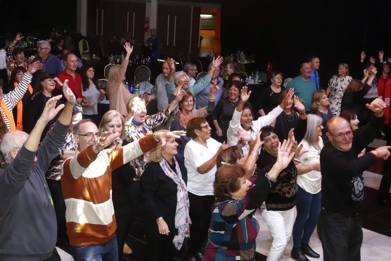 Fiesta Nacional de los Abuelos en la ciudad, un clásico que combina entretenimiento y diversión