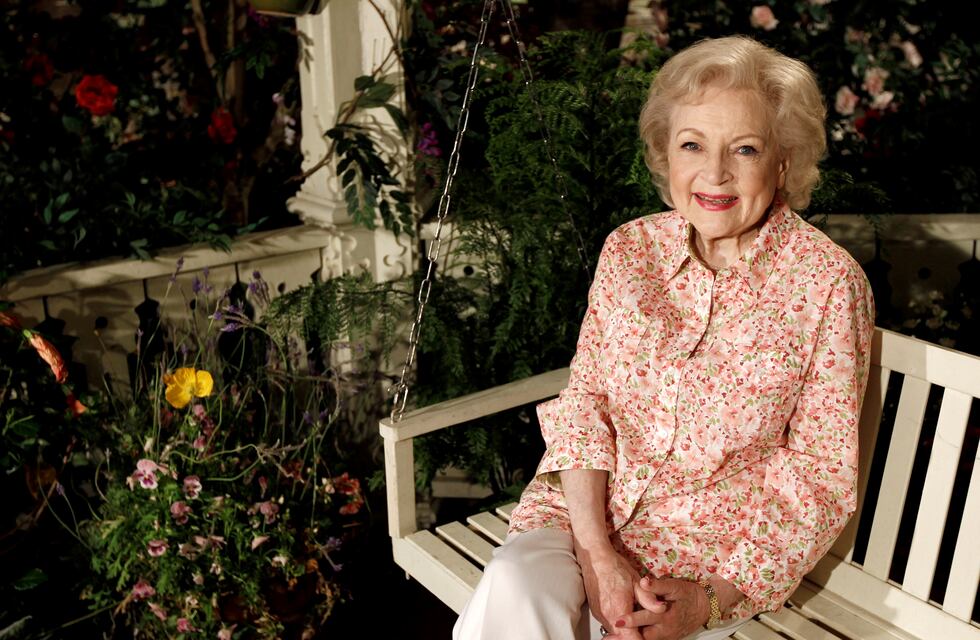 Murió Betty White, la comediante “de oro”, a los 99 años