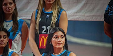 Las experiencias de jugar en esta disciplina y de viajar permanente