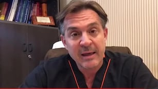 Aníbal Lotocki, el "cirujano de los famosos" que está sentenciado por homicidio simple, pero sigue ejerciendo.