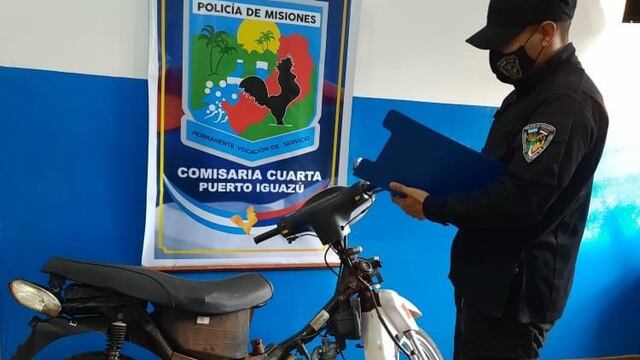 El supuesto comprador entregó el rodado de forma voluntaria.