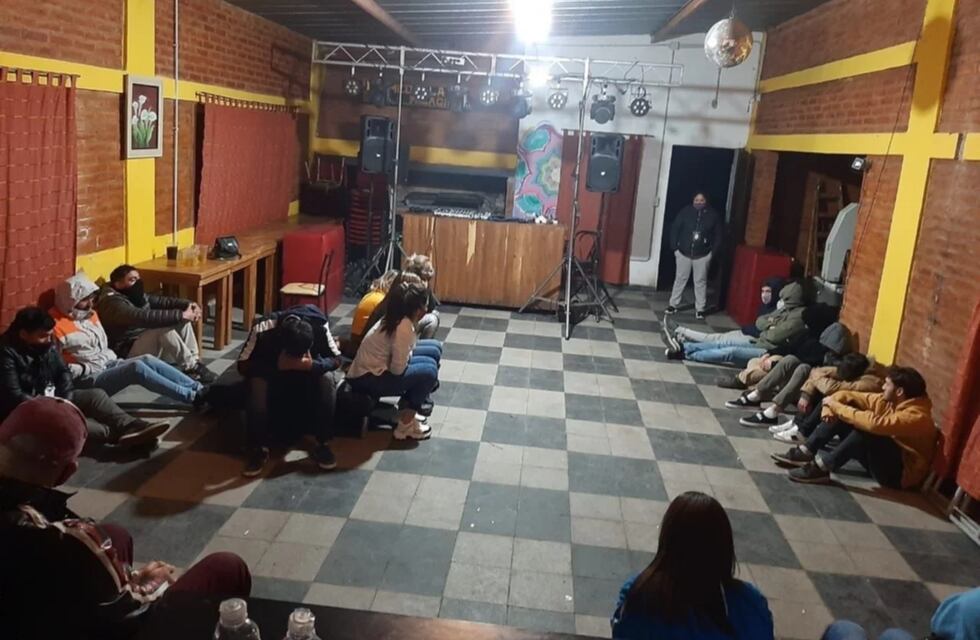 La policía de San Luis desbarató otra fiesta clandestina