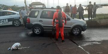 Posadas: un hombre fue hallado sin vida en su automóvil.