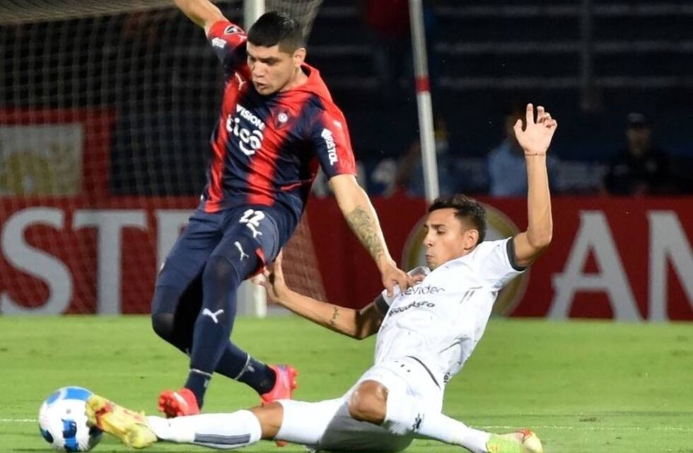 Colón de Santa Fe cayó 3 a 1 ante Cerro Porteño por la Copa Libertadores