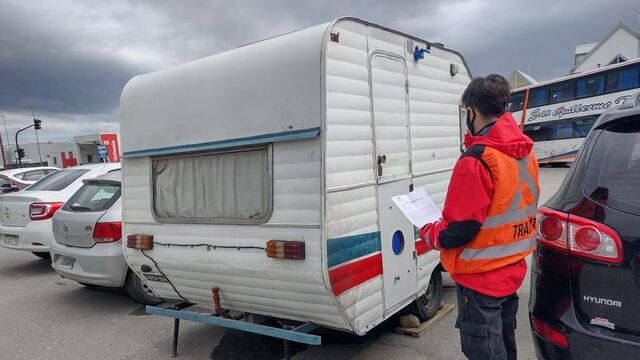 Se prohíbe la permanencia de las casas rodantes en el ejido urbano de Ushuaia.