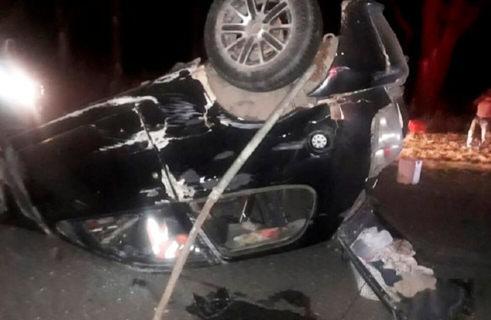 Choque entre tres vehículos en la Ruta Nacional N° 35, cerca de Winifreda