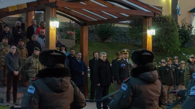 La Municipalidad participó de acto por el 213º Aniversario de la Revolución de Mayo