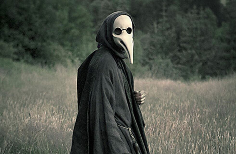 El médico italiano que logró vencer a la peste negra hace 440 años con distancia social y cordón sanitario