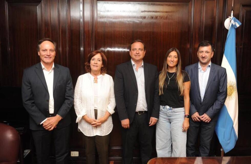 Duro golpe para Cristina Kirchner: se rompió el Frente de Todos en el Senado y pierde la primera minoría