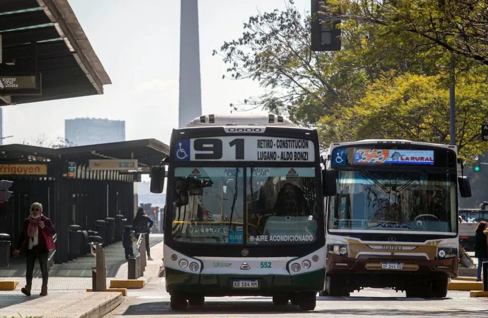 ¿Hay paro de colectivos en CABA este miércoles 30 de abril por la marcha de la CGT?