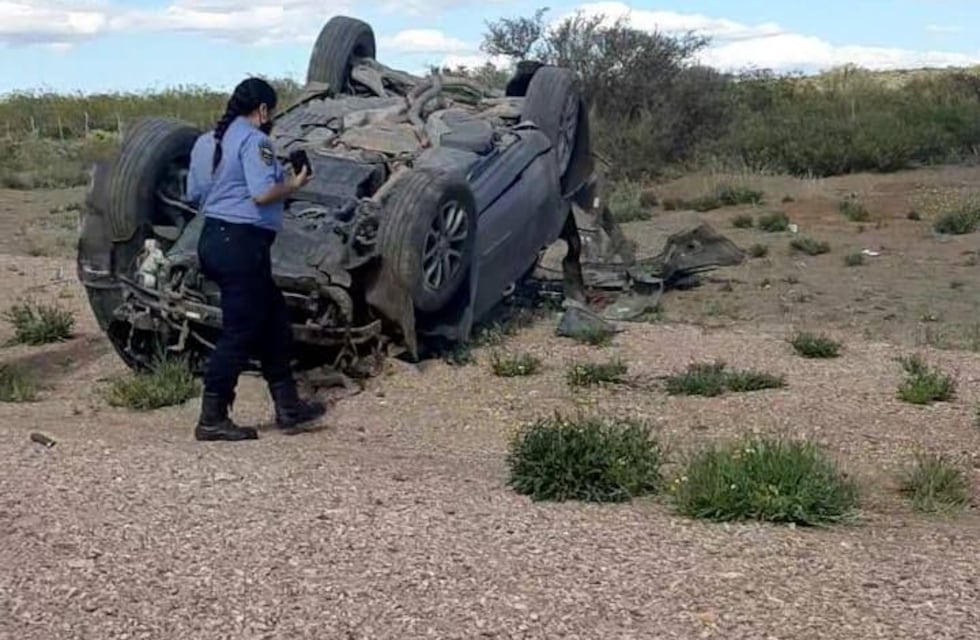 Volcó una Gran Cherokee en la ruta 144