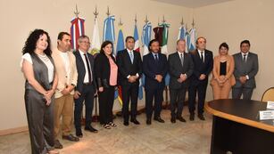 Los vicegobernadores de las diez provincias del NOA y el NEA componen la conducción del Parlamento del Norte Grande.