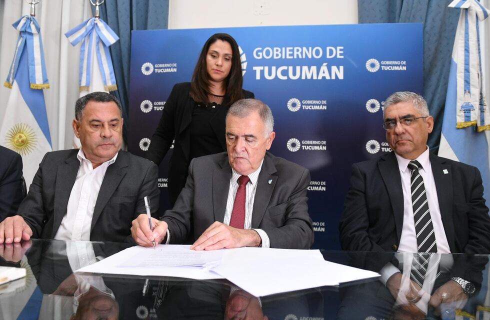 Paritarias: Gobierno, Policía y el Servicio Penitenciario acordaron un aumento salarial