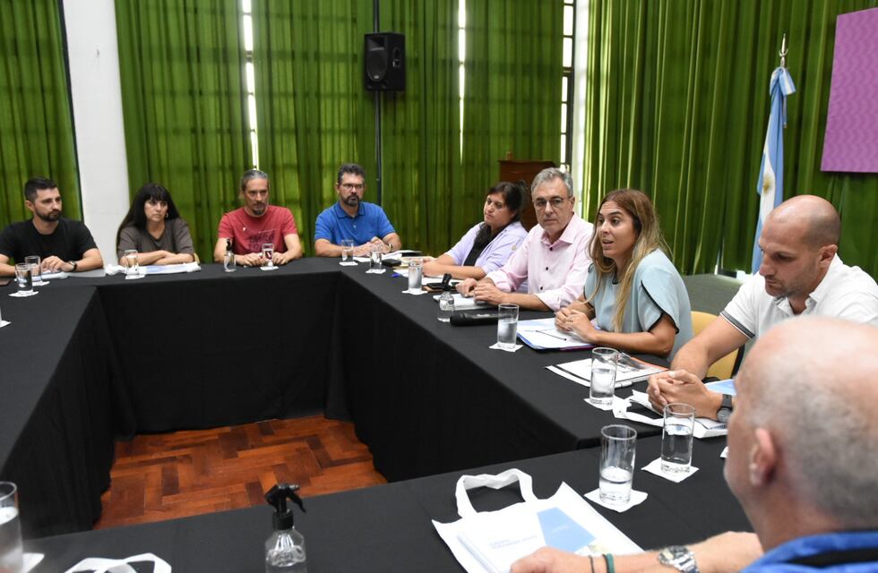 Juegos Suramericanos 2026: Municipio y Provincia presentaron la candidatura de Rafaela a los concejales