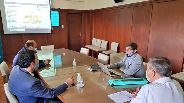 El ministro Enrique Vaquié recibió al intendente García Zalazar y e funcionarios del IDITS para avanzar en las tratativas para ampliar el Parque Tecnológico. Gentileza Gobierno de Mendoza