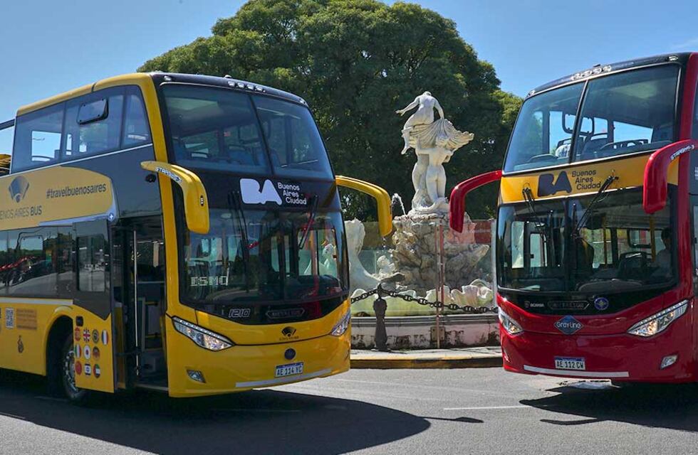Vacaciones 2024 en Buenos Aires: cómo conocer la Ciudad en los buses turísticos