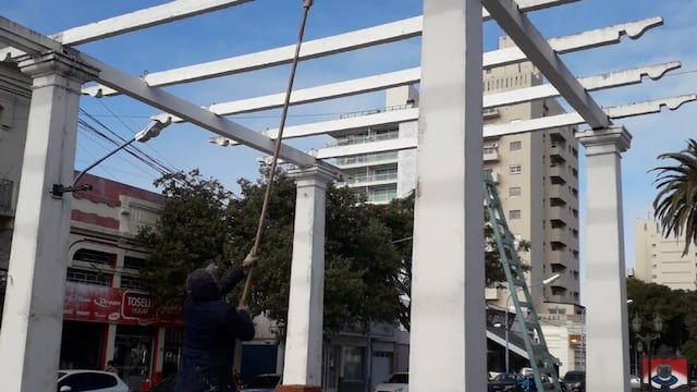 Arreglos en la Pérgola de Bv. Lehmann