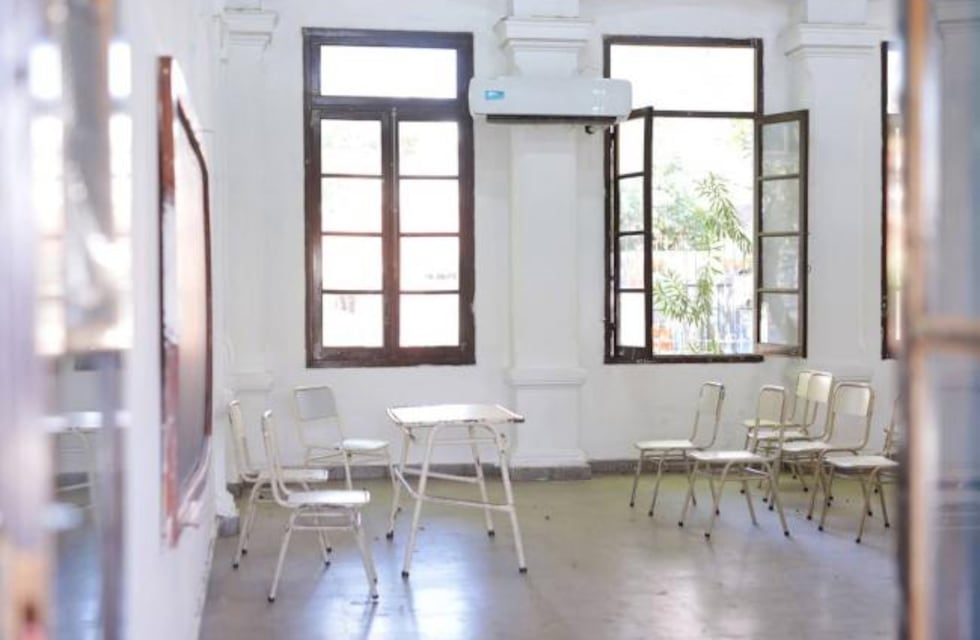 Amenazas de bomba: articulan mecanismos para recuperar las clases perdidas