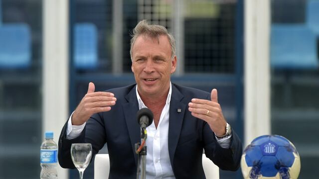 Andres Fassi, el elegido de un votante en el cuarto oscuro (Facundo Luque).