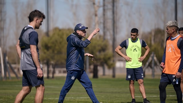 El Cacique Alexander Medina y su segundo ciclo en Talleres, justo contra Boca (Prensa Talleres).