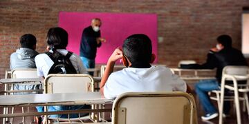 Cuidados. Las autoridades acordaron reforzar los protocolos en los colegios. (Pedro Castillo)