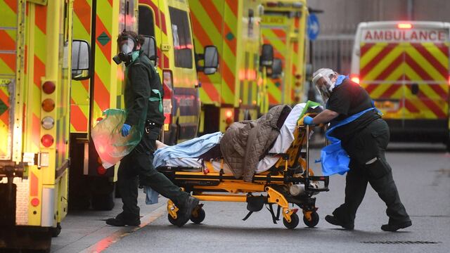 Récord de casos de coronavirus en Reino Unido.