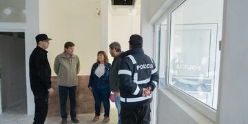 El Gobernador Gustavo Melella recorrió las instalaciones de la nueva Comisaría de género