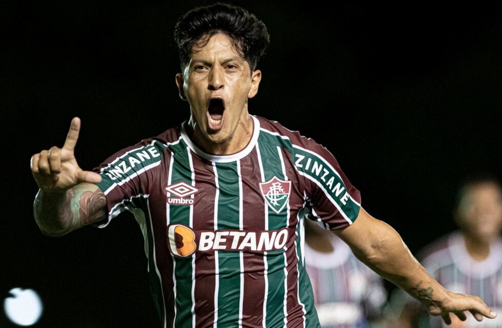 Es argentino, no sonó ni para Boca ni para River y es el máximo goleador del año