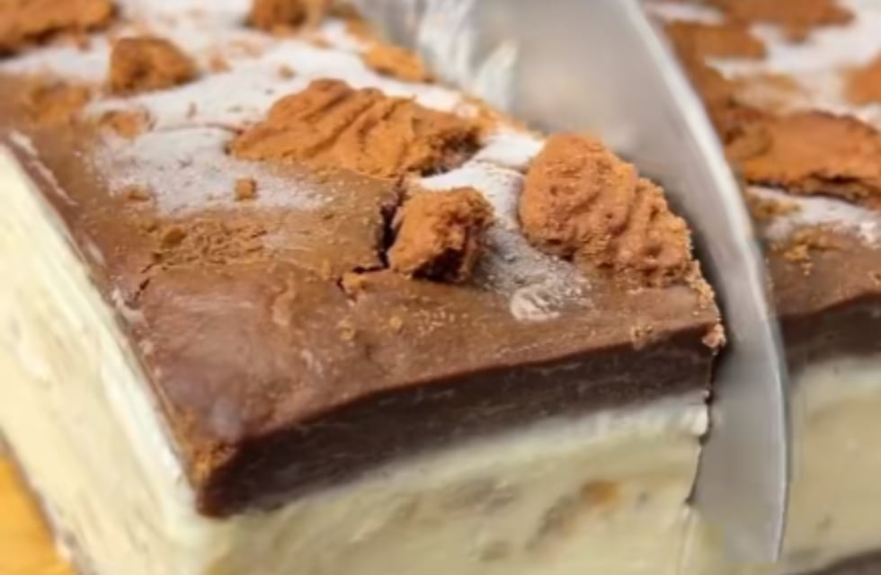 Cómo hacer una torta helada de banana split con 8 ingredientes: receta fácil para el verano