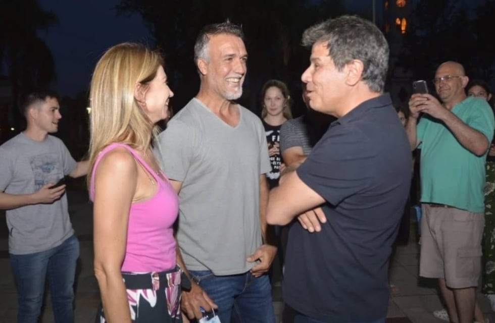 Facundo Manes acompañó a Carolina Losada y recibió la visita de Gabriel Batistuta