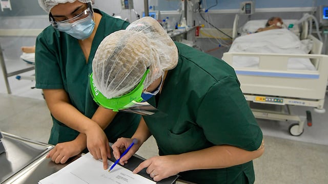 Unidad de Terapia Intensiva en el Hospital Central.