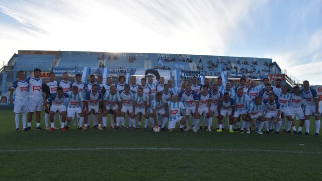 Los héroes del 89 y las glorias de otros equipos participaron de este evento