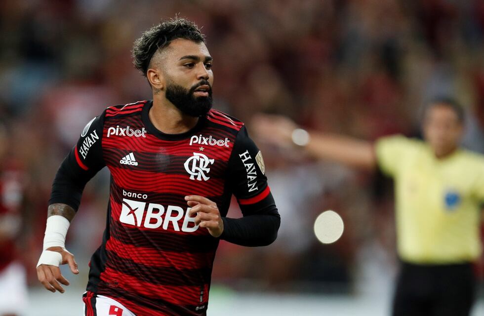 ¿Fue penal?: la polémica jugada que le cobraron a Talleres y terminó en gol de Flamengo
