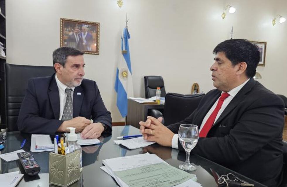 Ministerios de Salud y del Interior: articulación en la mejora de la atención