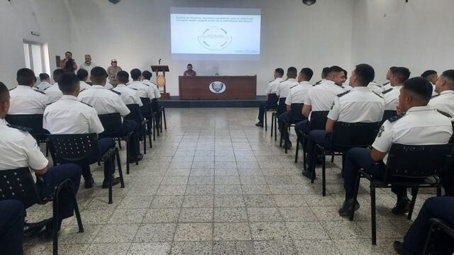 La Dirección de Salud Ambiental de la provincia dictó una capacitación para cadetes sobre prevención y control del virus