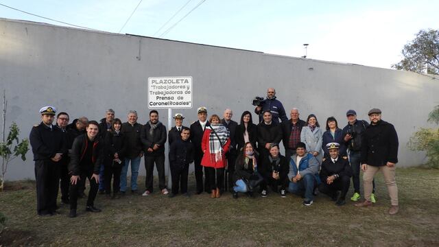 El intendente junto a la Armada agasajaron a los periodistas en su día