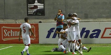 Huracán Las Heras le ganó a Arsenal por la Copa Argentina.