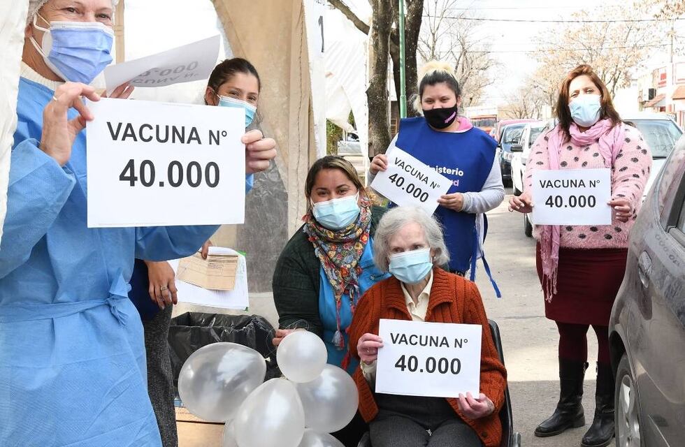 Zunilda recibió la vacuna número 40.000 en Rafaela