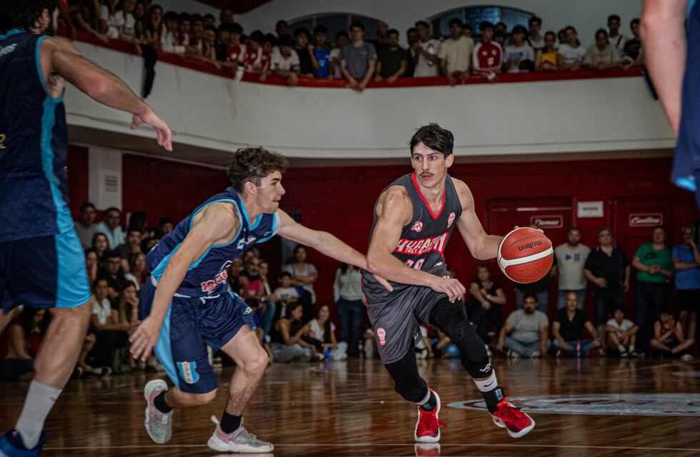 Torneo Oficial de Básquet de Tres Arroyos: Huracán finalista