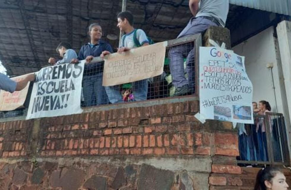 Eldorado: estudiantes de la EPET N° 54 reclaman mejoras edilicias