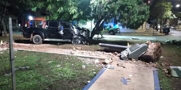 Conductor alcoholizado despistó y chocó en Posadas: no hubo más heridos.