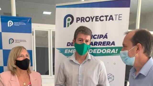 Apóstoles: presentación de la carrera emprendedora Proyéctate
