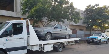 Se llevaron un auto abandonado