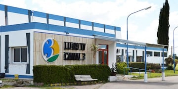 La fachada de LU 89 TV Canal 3 de La Pampa (APN)