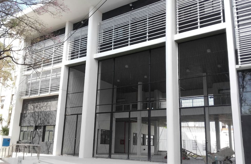 Terrible golpiza entre adolescentes en Paraná