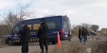 La policía recogió el cadáver en inmediaciones del cruce de Avenida Belgrano y El Zorzal.