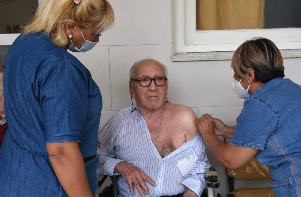 Cómo sacar turno para recibir la vacuna antigripal en Rosario